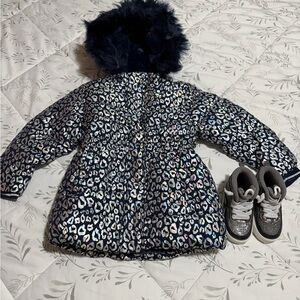 Leopard Print Puffer Coat with Fur Hood and Sneakers